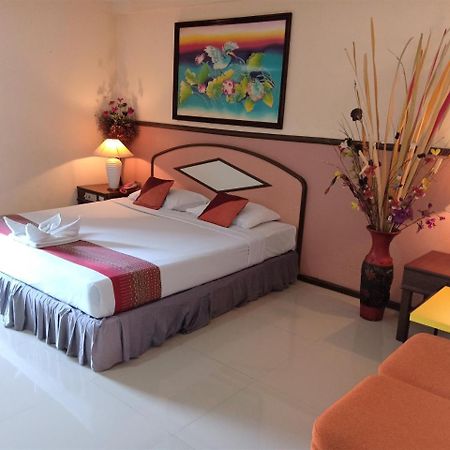 فندق لامون آت فوكيت Phuket المظهر الخارجي الصورة
