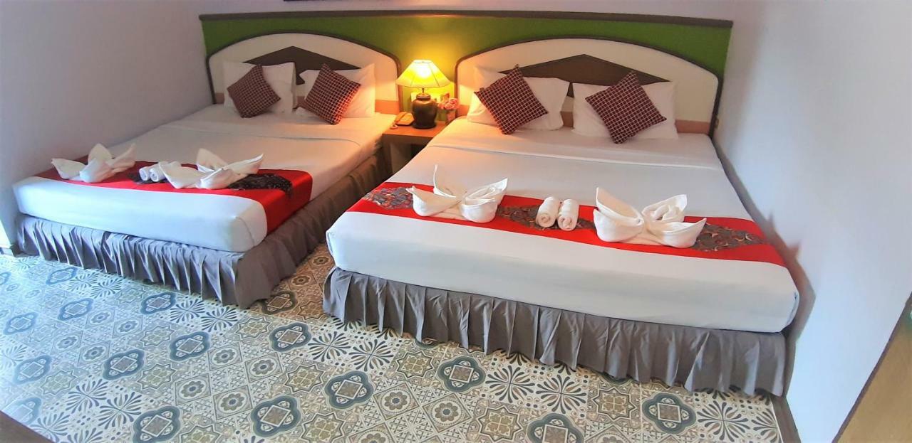 فندق لامون آت فوكيت Phuket المظهر الخارجي الصورة
